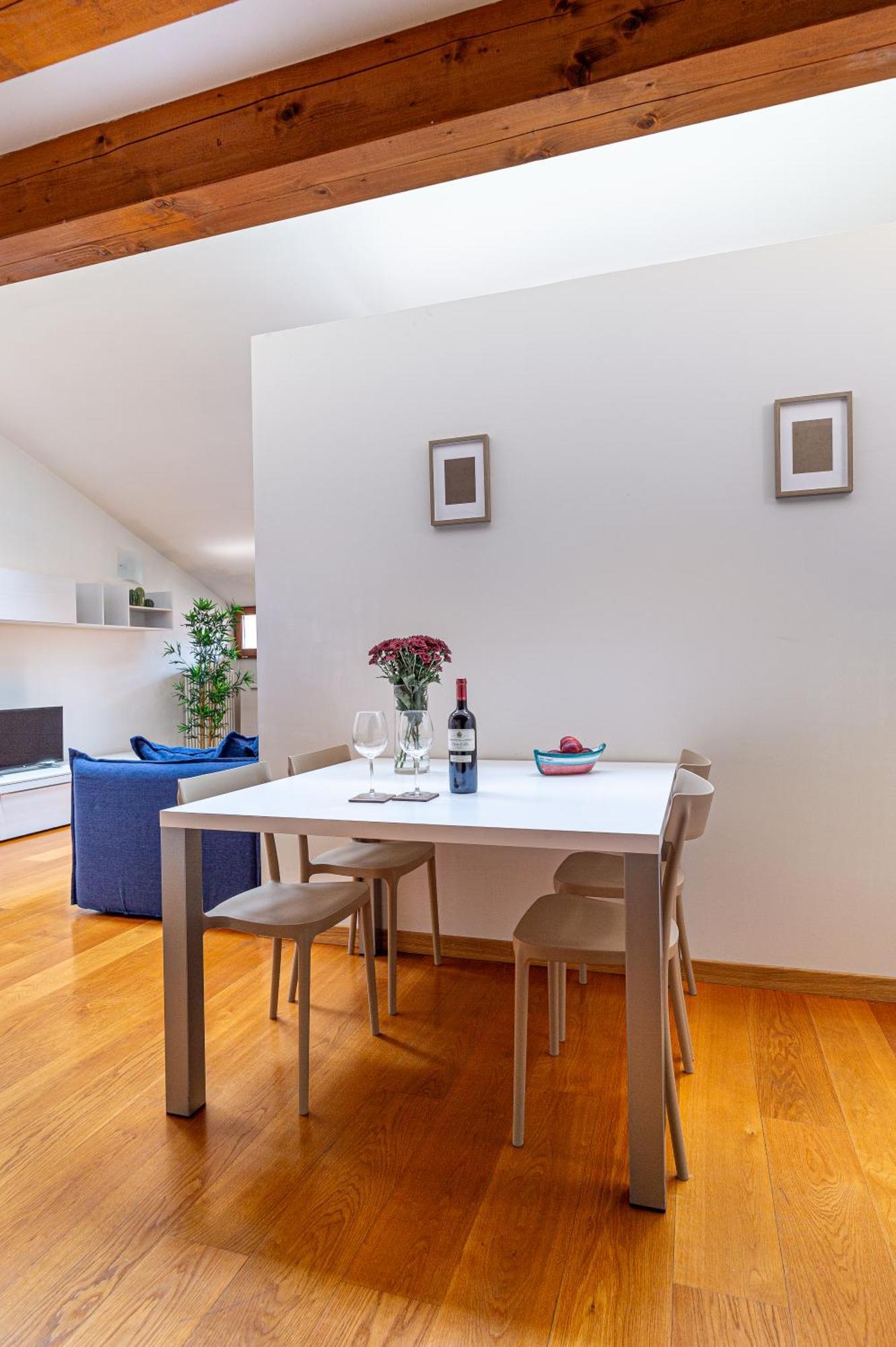 Deluxe Attic, Il Miglior Comfort A 维琴察 外观 照片